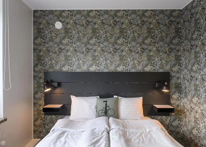 Апартаменты Hangon Asema 6 - Yksioe Terassilla, Ei Portaita